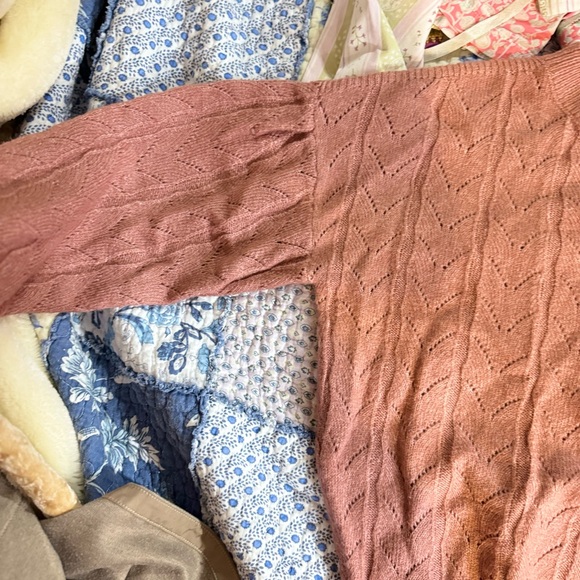 527.RW&CO Cropped knit sweater, size M - Picture 7 of 8